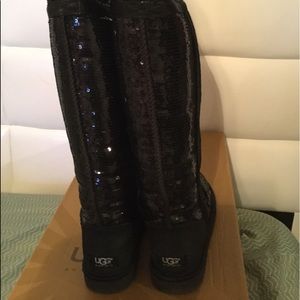 UGG Boots - Over the knee